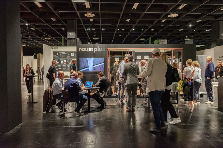 [Translate to English:] raumplus Messestand imm Spring Edition 2023